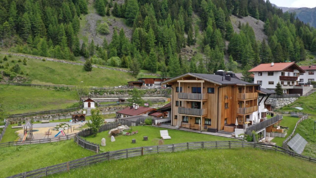 Bio & Reiterhof Der Veitenhof Umhausen Eksteriør bilde